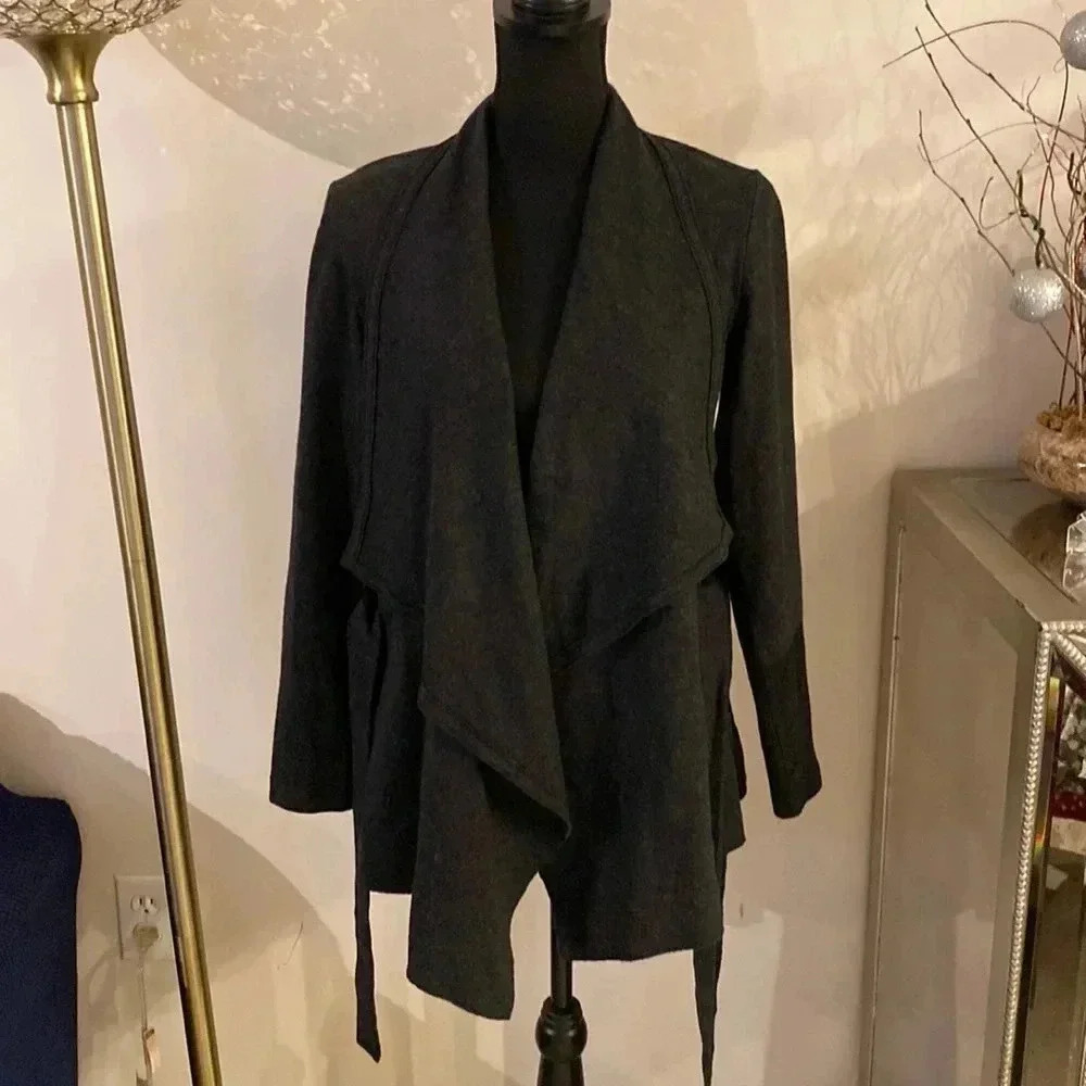 Club Monaco wool cardigan size S NWOT
